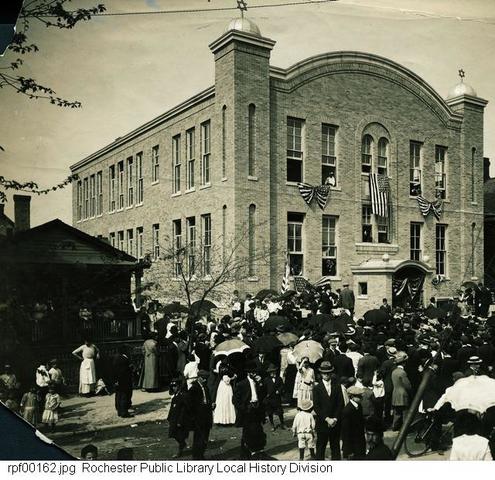 Settlement Houses 1890 - 1912 Chicago and New York