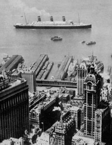 Ocean Liners Bring Millions of immigrants to America