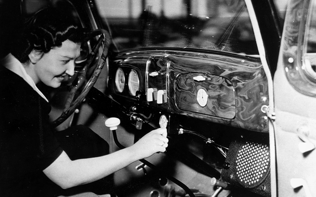 Invention of car radio