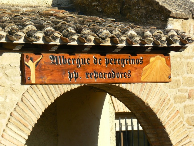 ALBERGUES, POSADAS U HOSPEDERÍAS