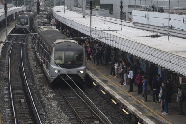 東鐵落馬洲支線通車