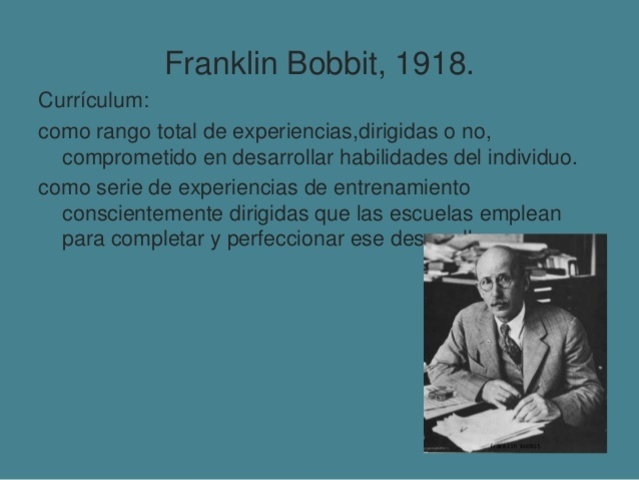 FRANKLIN BOBBIT  libro "THE  CURRICULUM"