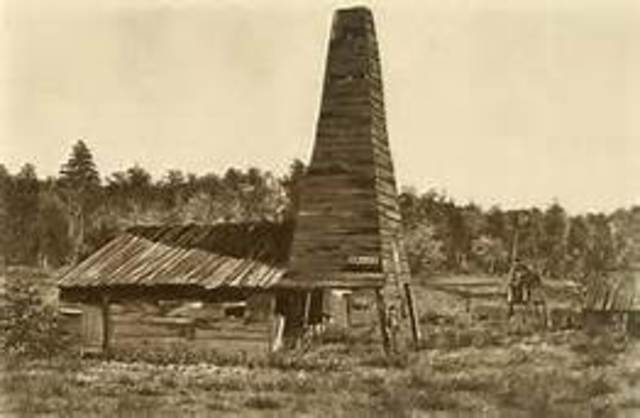 First Oil Well in the U.S.