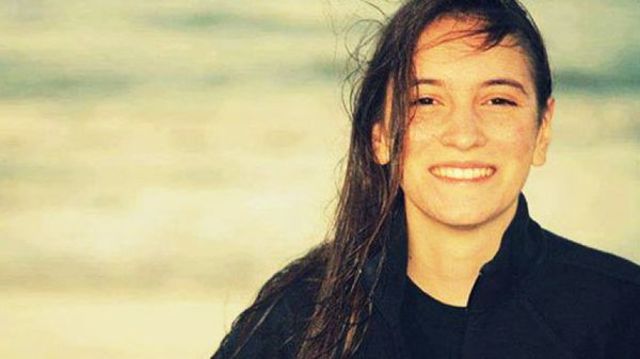 Ángeles Rawson - 16 años