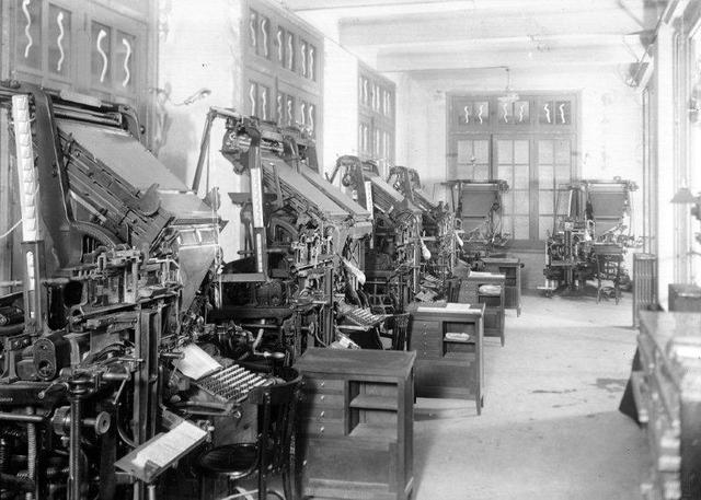 Primeras máquinas Linotype