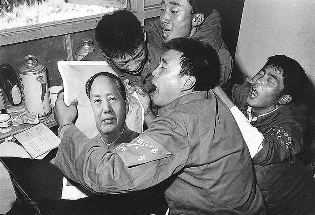 1976  September 9th -  Chairman Mao Zedong dies