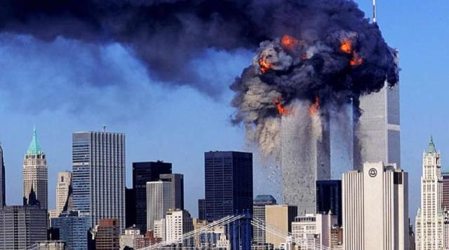 ATENTADO A LAS TORRES GEMELAS