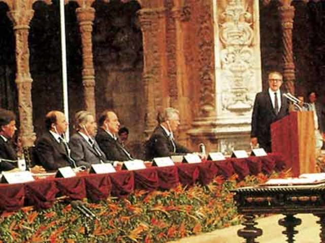 Adesão de Portugal a C.E.E