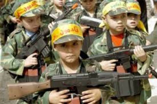 LOS NIÑOS EN EL CONFLICTO ARMADO