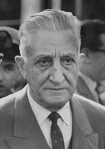 DICATADURAS Y GOBIERNOS RADICALES CONDICIONADOS