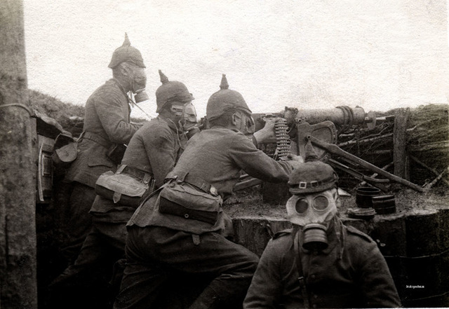 PRIMER ATACA DE LOS ALEMANES CON GASES TOXICOS