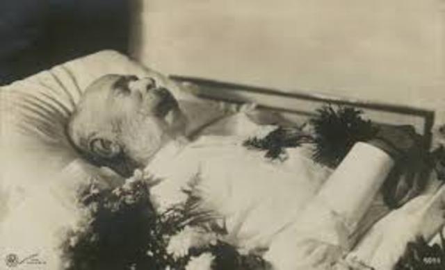 MUERE EL ULTIMO EMPERADOR