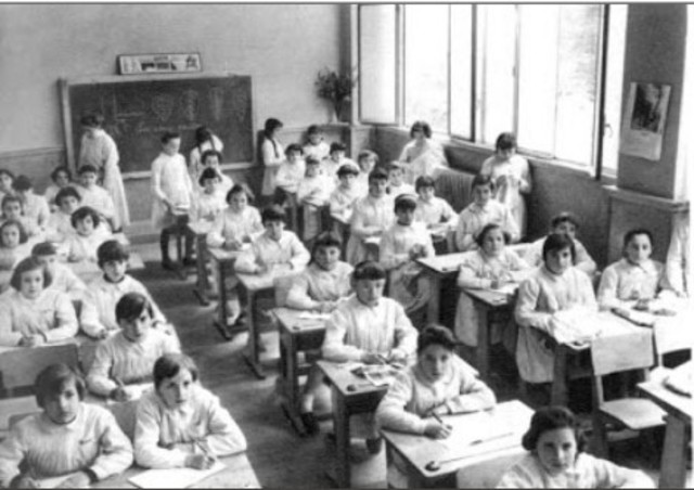 1957 hasta 1972 .- Época del realismo