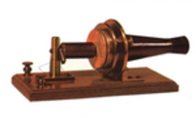 el segundo teléfono