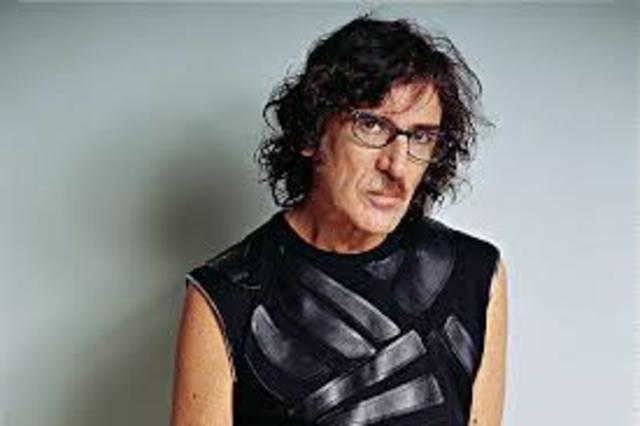Charly hace un recital como despedida