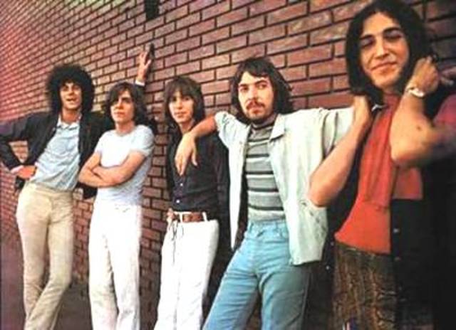 1967: La banda "Los Gatos" dieron origen al Rock Nacional
