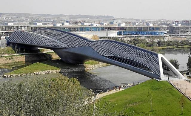 Pabellón Puente, Zaragoza