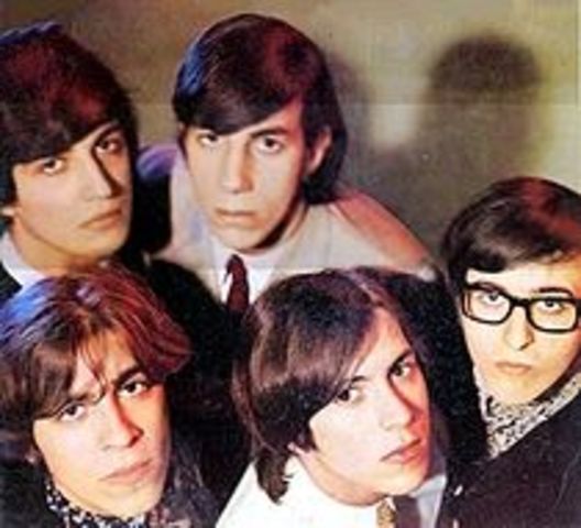 Lansamiento De Su Primer Disco