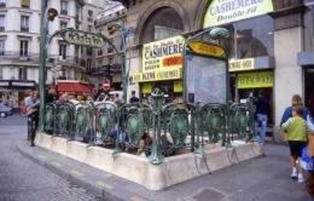 Entrada del Metro de París-Hector Guimard