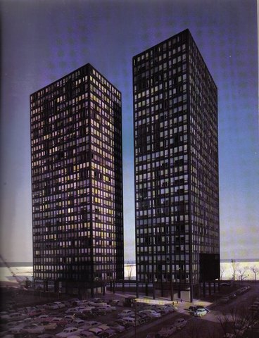 Apartamentos Lake Shore