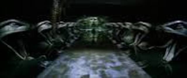 Se abre por primera vez la Cámara Secreta. Hagrid es expulsado. Myrtle Warren es asesinada y se convierte en el fantasma de Myrtle la Llorona.