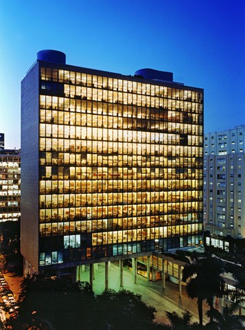 Lucio Costa-Edificio Gustavo Capanema (1945)