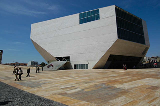 Rem Koolhaas - Casa de música de Oporto (2005)
