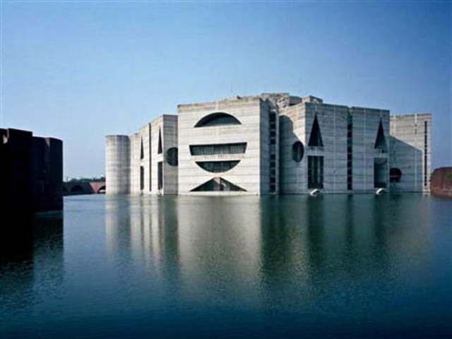 Louis Kahn -  Jatiyo Sangsad Bhaban (1982)