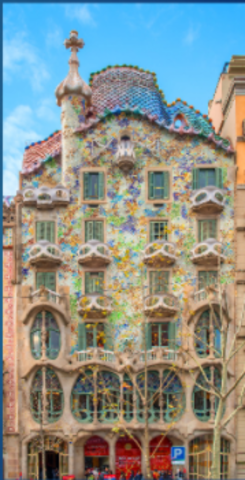 ANTONIO GAUDÍ