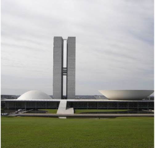 OSCAR NIEMEYER