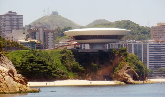 Museo de Arte Contemporáneo de Niterói