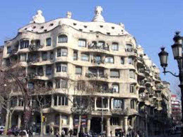 Casa Milá-Antonio Gaudí