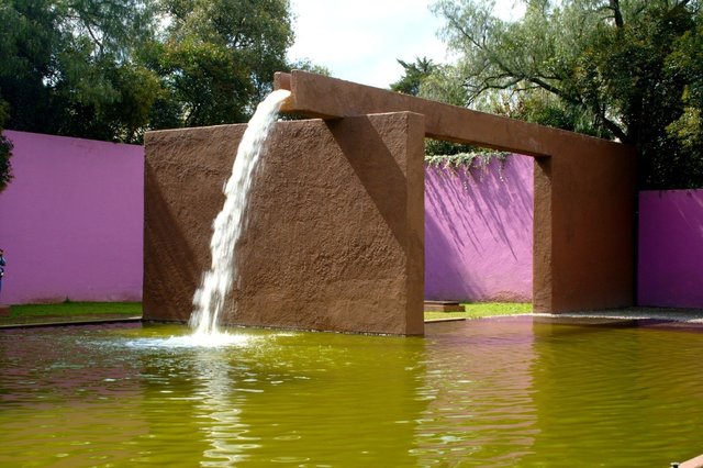 Luis Barragán -Fuente de los amantes (1964)