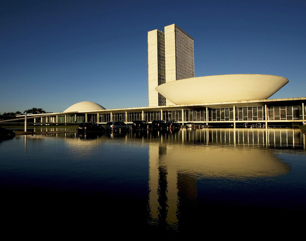 Oscar Niemeyer, Congreso Nacional de Brasilia