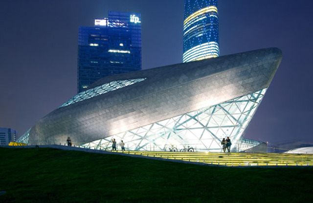 Guangzhou Opera House-Zaha Hadid