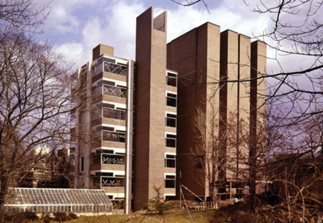 Louis Kahn, Richards Medical Research Building