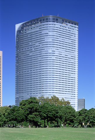 Jean Nouvel, Torre Dentsu