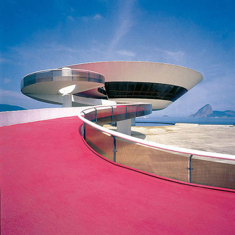 Óscar Niemeyer - Museo de Arte Contemporaneo de Niterói