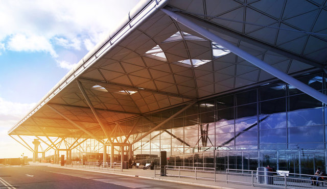 Norman Foster -  Aeropuerto de Stansted