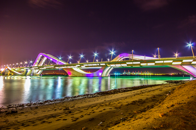 Zaha Hadid - Sheikh Zayed Bridge