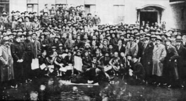 The Workers Strike in  'The Putilov Engineering Factory'