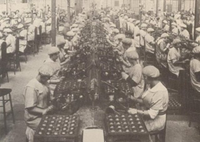 Economy and Job Opportunities (+2)