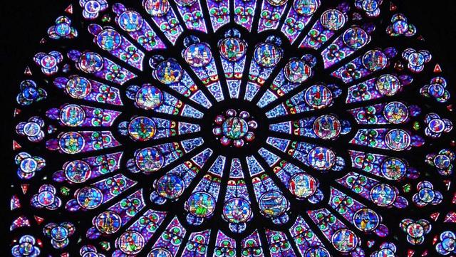 Expansión de Vitrales Góticos