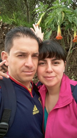 Trabajo en un almacén en la victoria donde conozco a mi eposo