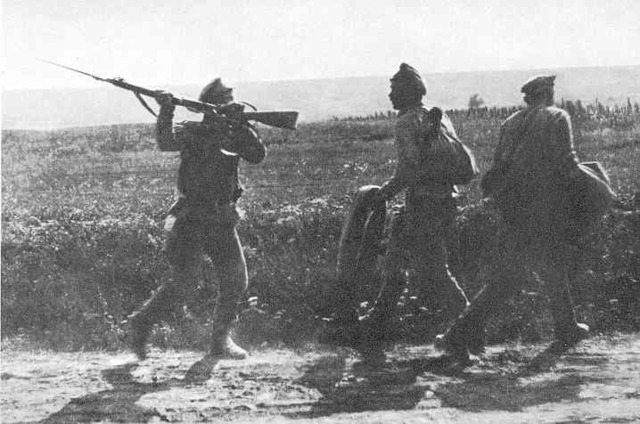 Soldiers encouraged to disobey