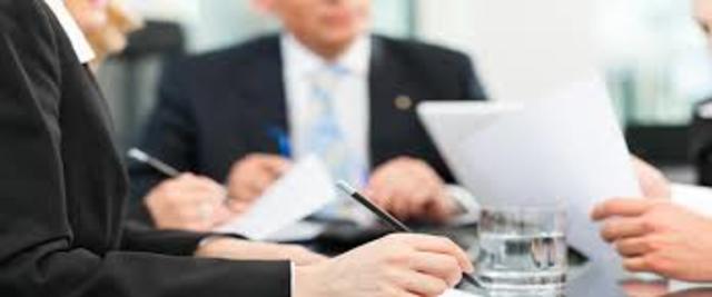 El asesor deberá acudir a las reuniones de academia