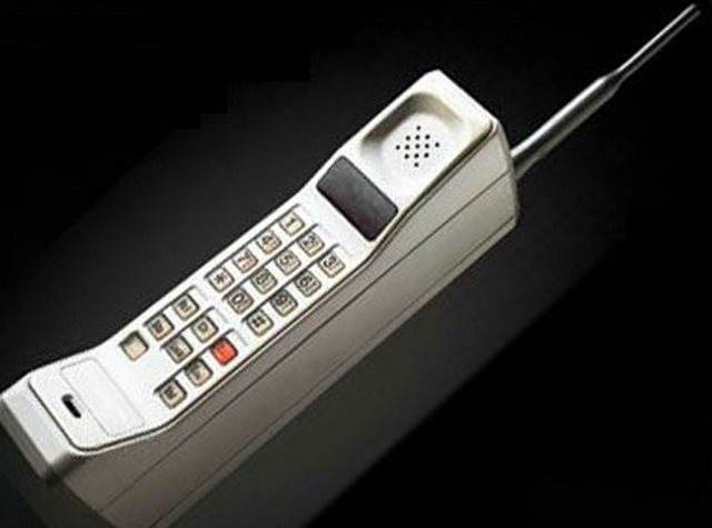 La creacion de el telefono movil gracias a Eric Tigerstedt