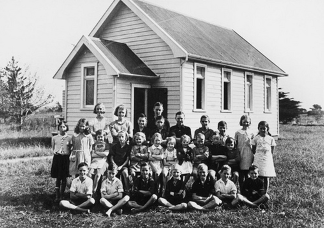 Amish schoolhouses shut down