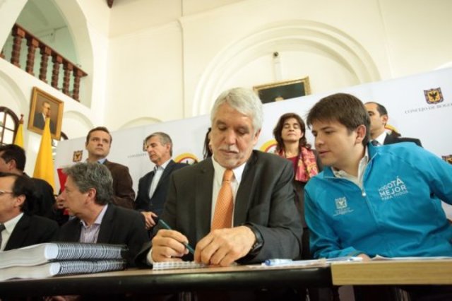 Juez declara legal el Plan de Desarrollo de Peñalosa