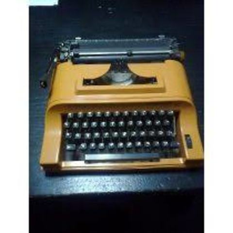 MAQUINA DE ESCRIBIR